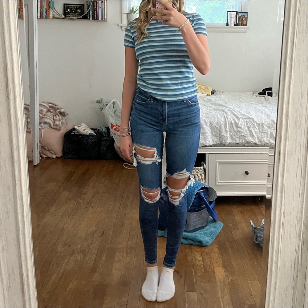 American Eagle, ripped, skinny jeans. Size 2 long